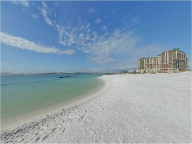 Luxury Destin Vacation Condo Sleeps Eight Guests.